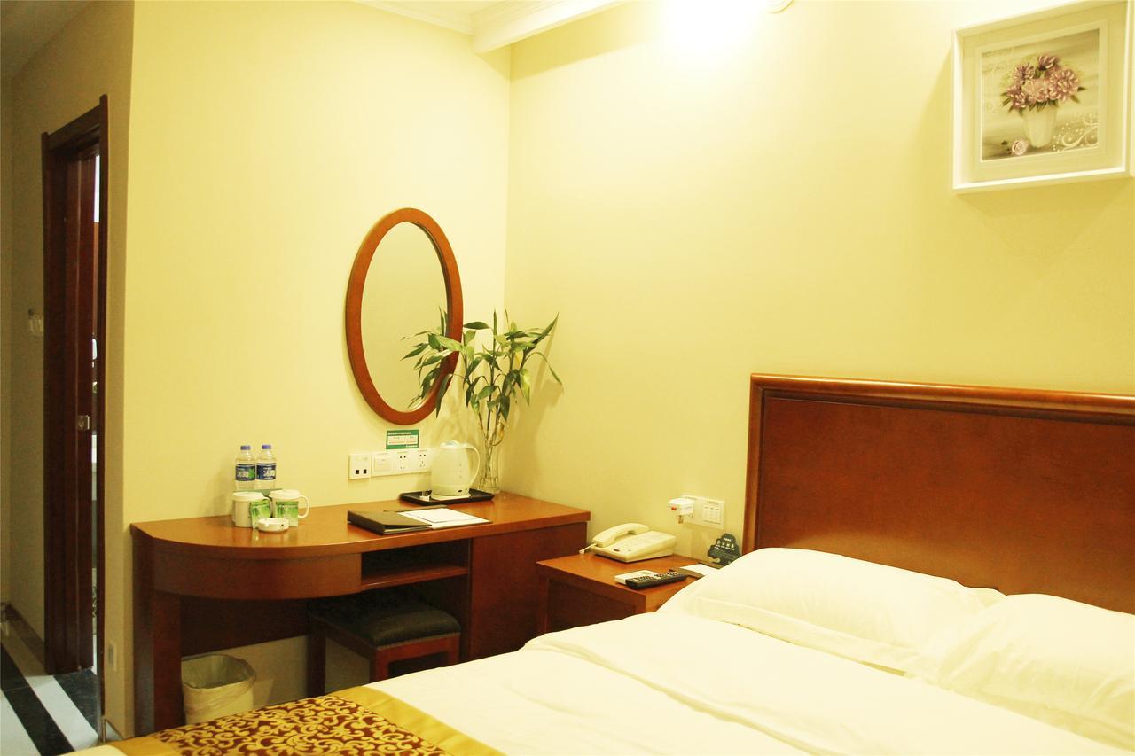 Greentree Inn Zhejiang Ningbo South Railway Station Express Hotel Ngoại thất bức ảnh